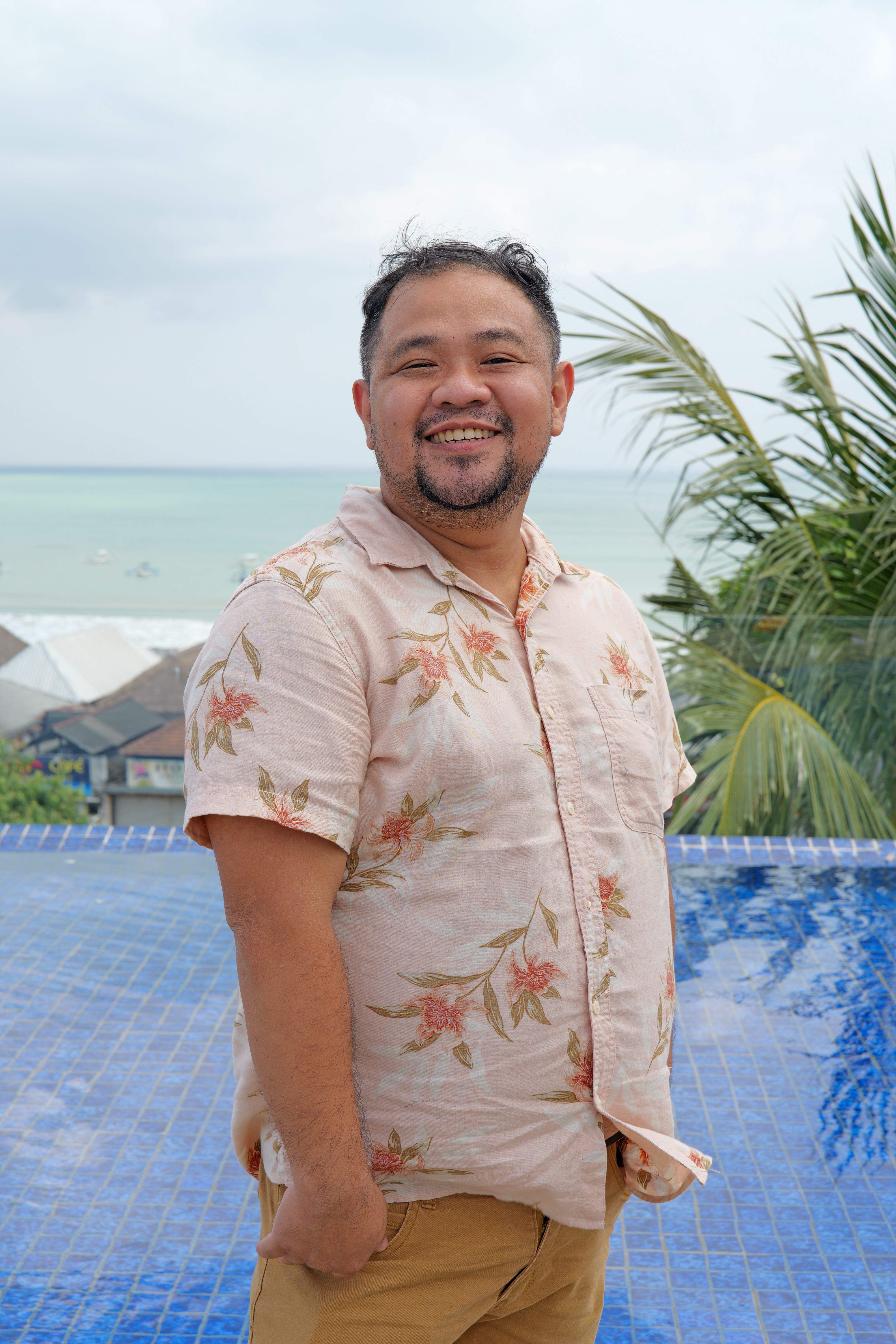 https://cdn.hotosm.org/website/Headshot-1aba06.png
