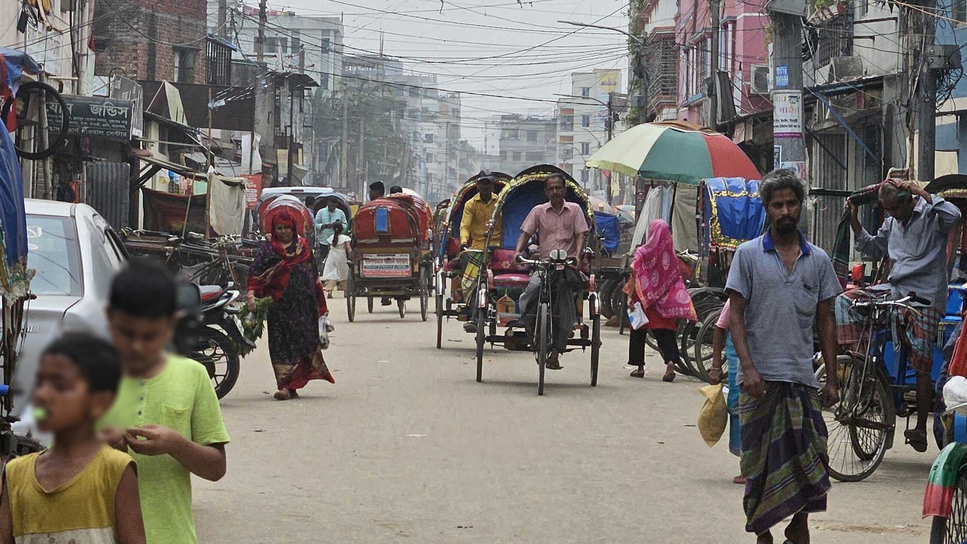 /uploads/Dhaka%20Thrives%20Mapping%20OSM.jpg